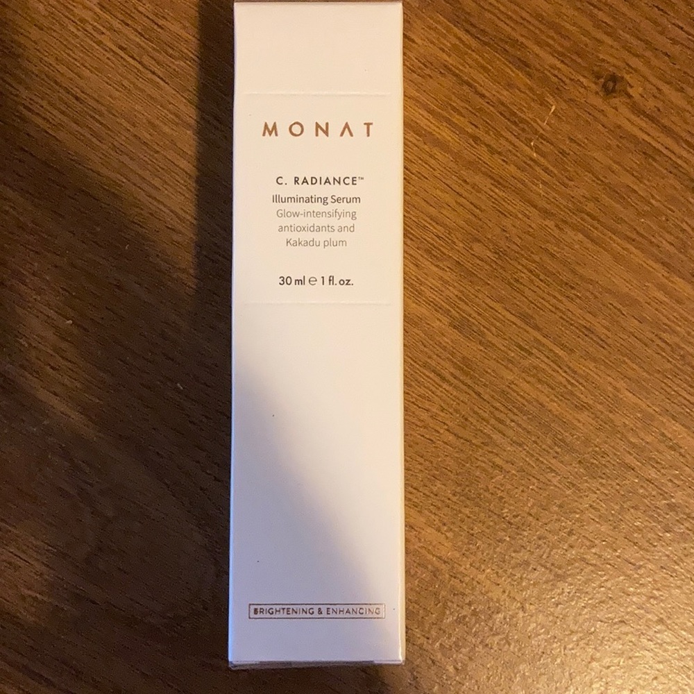 Monat C radiance